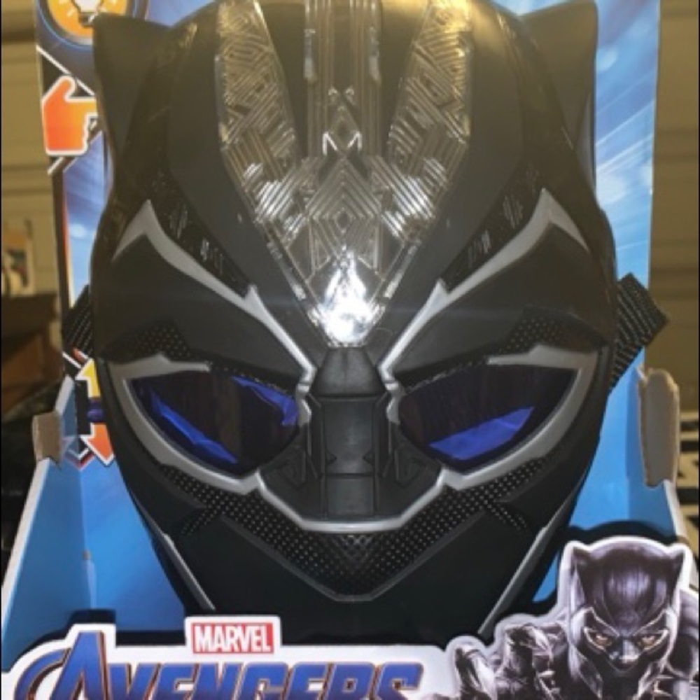 Black panther toy